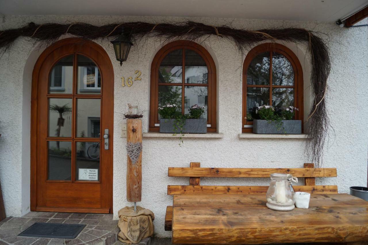 Gaestehaus Zur Muehle Dehm フリードリヒスハーフェン エクステリア 写真